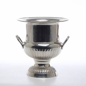 VINKYLARE, nysilver, 1900-tal.