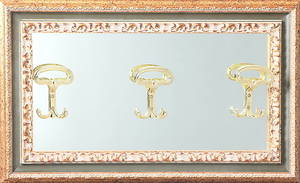 KLÄDHÄNGARESPEGEL, 1900-tal.