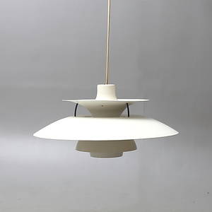 TAKLAMPA, PH-5, Poul Henningsen för Louis Poulsen, Danmark.