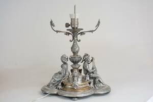 Bordslampa