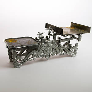 BALANSVÅG MED VIKTER, Svensk Fabrikat.