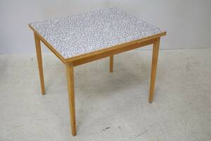 Köksbord