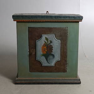 VÄGGSKÅP, allmoge, 1800-tal.