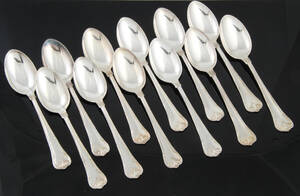 Carl M. Cohr. Herregård sæt frokostskeer af sølv 12