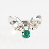 Ring 18 k vitguld diamanter