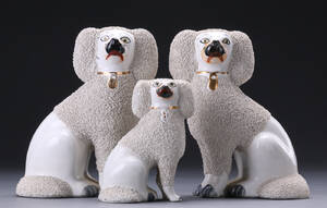Tre Staffordshire hunde af fajance 3