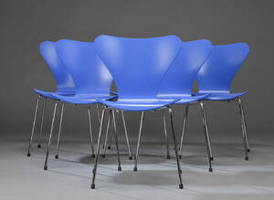 Arne Jacobsen. Et sæt på seks stole, Syveren, model 3107 6 