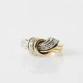 Ring guldvitguld diamanter