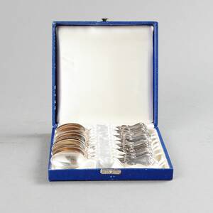 Teskedar 12 st silver modell Olga