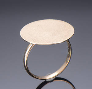 Aagaard, ring af 8 kt. Guld Denne vare er sat til omsalg under nyt varenummer 4760625