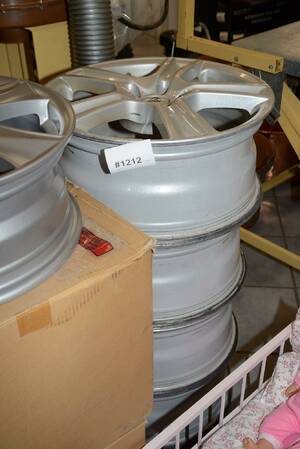 Aluminiumfälgar 4 st, 5 st hål, diam 19 tum