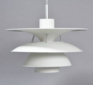 Pendel, Louis Poulsen, Charlottenborg af Poul Henningsen, Ø 65 cm