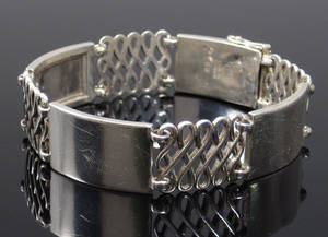 Georg Jensen. Armlænke