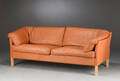 Dansk møbelproducent. Tre-pers. sofa
