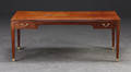 Frits Henningsen 1889-1965. Sofabord af palisander