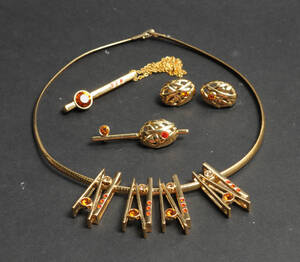 Zepter Fashion Jewellery, Botique Collection, smykkesæt  Denne vare er sat til omsalg under nyt varenummer 4757466