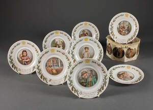 Kgl. porc.Royal Copenhagen.  Peters Jul, porcelænsplatter 8 Denne vare er sat til omsalg under nyt varenummer 4346278