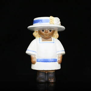 LISA LARSON. Figurin, stengods, Gustavsberg.