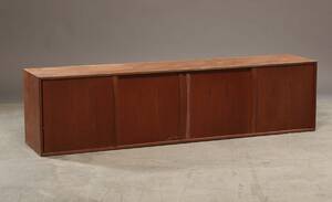 Dansk møbelproducent. Skænk, teaktræ 