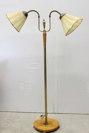 Golvlampa