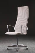 Arne Jacobsen. Oxford kontorstol med armlæn, model 3292  Denne vare er sat til omsalg under nyt varenummer 4355453