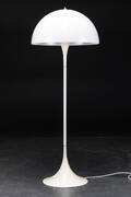 Verner Panton. Panthella standergulvlampe 