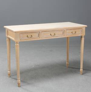 Skrivbord gustaviansk stil