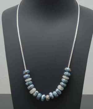 Halskæde med charms