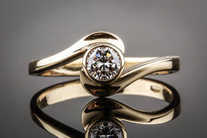 Brillantring af guld 18 kt., solitairering, ca. 0.30 ct.