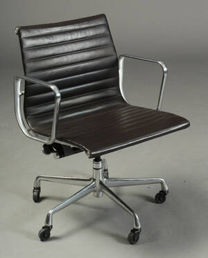 Charles Eames. kontorstol