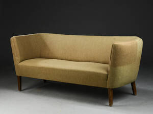 Sofa betrukket med uldstof