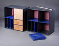 Peter J. Lassen. Montana to reolmoduler af lakeret MDF.2