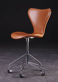 Arne Jacobsen 1902 - 1971. Kontorstol, model 3117