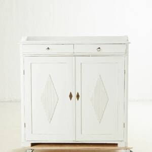 Skänk bemålad 1800-tal