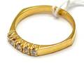 Ring med diamanter