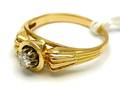 Ring med diamant