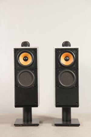 Bowers  Wilkins højtalere 2