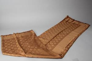 Louis Vuitton. Tørklædesjal 140 x 140 cm.