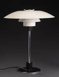 Poul Henningsen. PH 43 bordlampe 
