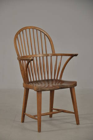 Stol i windsorform, lakeret bøg, 1900-tallets midte