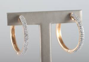Earrings in 9k with diamonds 0.75ct