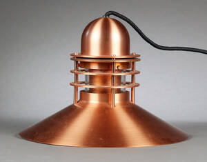 Louis Poulsen Nyhavn loftslampe i kobber