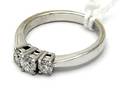Ring i vitguld