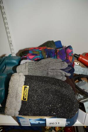 Handskar parti   2 st byxholkar