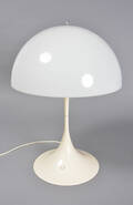 Bordlampe, Louis Poulsen, Panthella af Verner Panton  