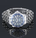 Omega Seamaster Professional 300M. Herreur i stål med blå skive, ca. 1999