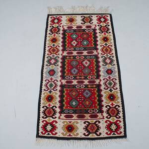 MATTA, Kelim, 72x138 cm