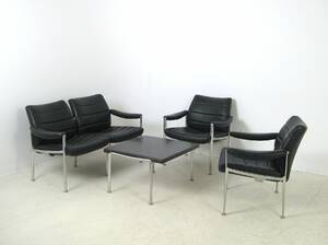 Lounge Suite, Zweier Sofa  Paar Sessel  Coffee Table der 196070er Jahre 4