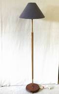 Golvlampa EAE