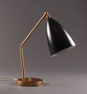Greta M. Grossman. Bordlampe, model Gräshoppa Task.